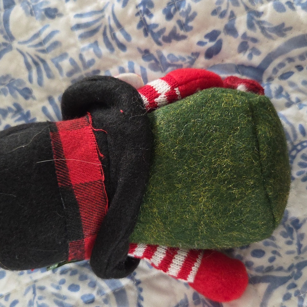 Santa Gnome With Candy Cane Gnome - Picture 2 of 2